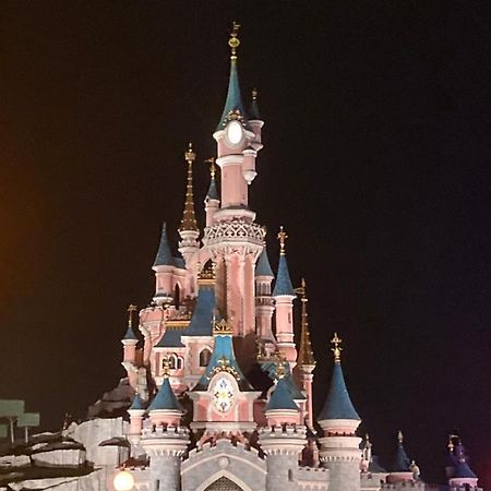 Maison 2 Pieces A 15 Minutes De Disney Apartment Thorigny-sur-Marne Ngoại thất bức ảnh