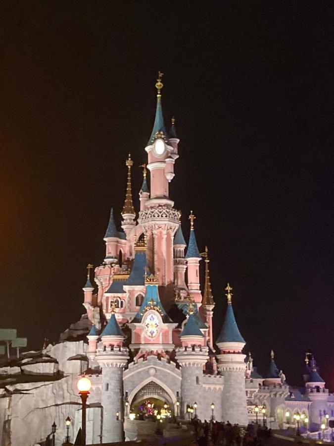 Maison 2 Pieces A 15 Minutes De Disney Apartment Thorigny-sur-Marne Ngoại thất bức ảnh
